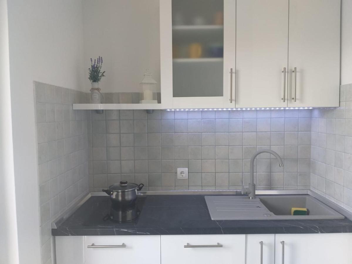 Apartments Vila Ana Seline Kültér fotó