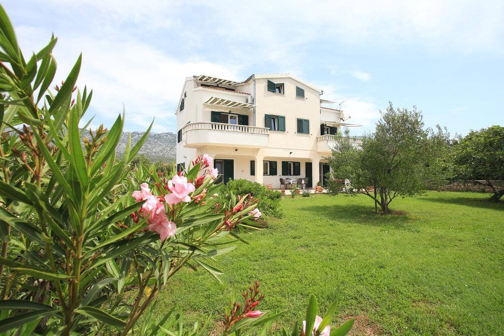 Apartments Vila Ana Seline Kültér fotó